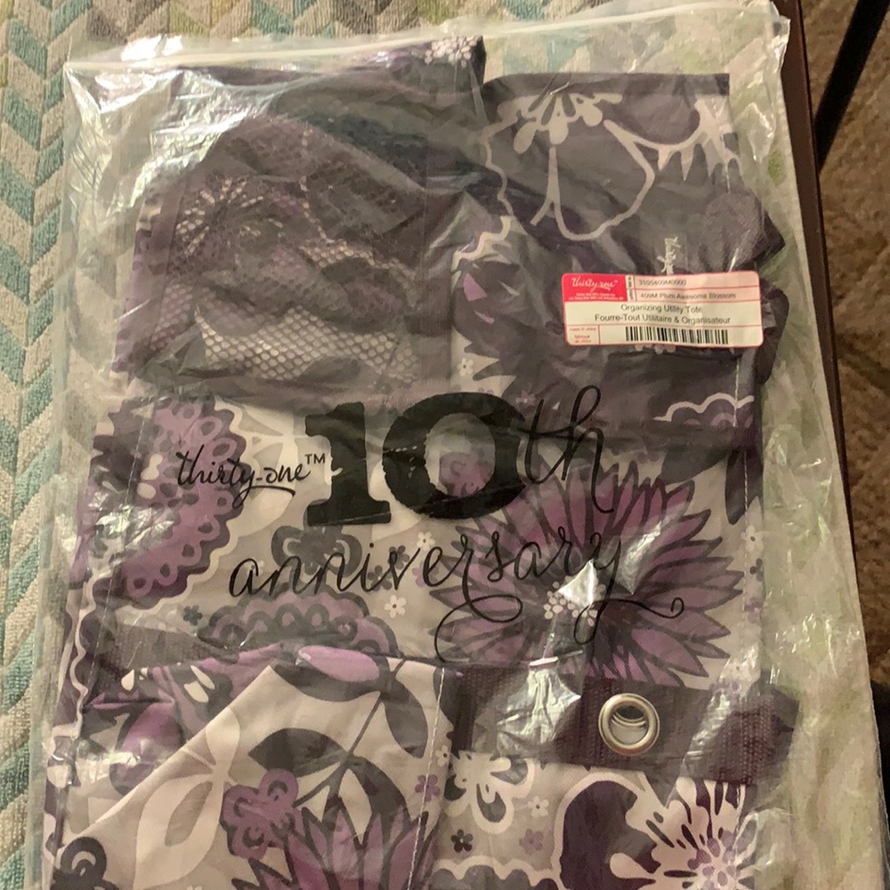 COPY - Thirty-one organizing utility tote